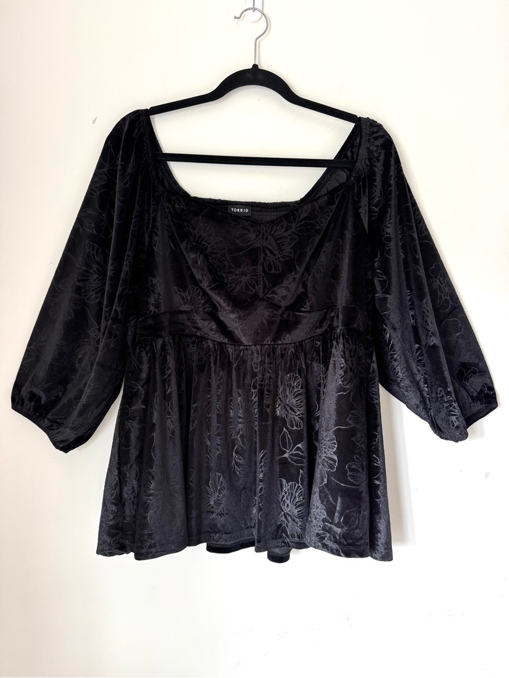 Torrid Black Velvet Corset Peplum Blouse Top Floral Embossed Size 1X - Picture 2 of 13